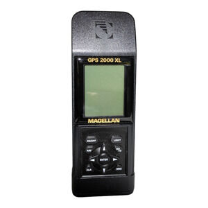 Magellan - GPS 2000 XL - Satellite Navigator - Case Included